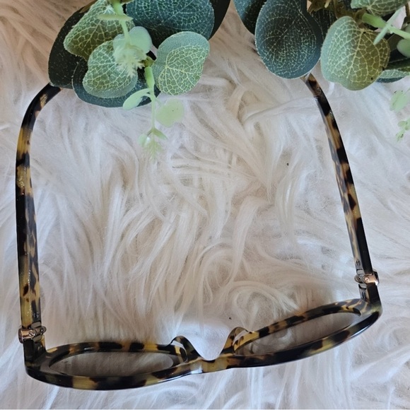 Marc Jacobs Marc 111/S Sunglasses in a Havana-Tortoiseshell Frame Color - Picture 4 of 11